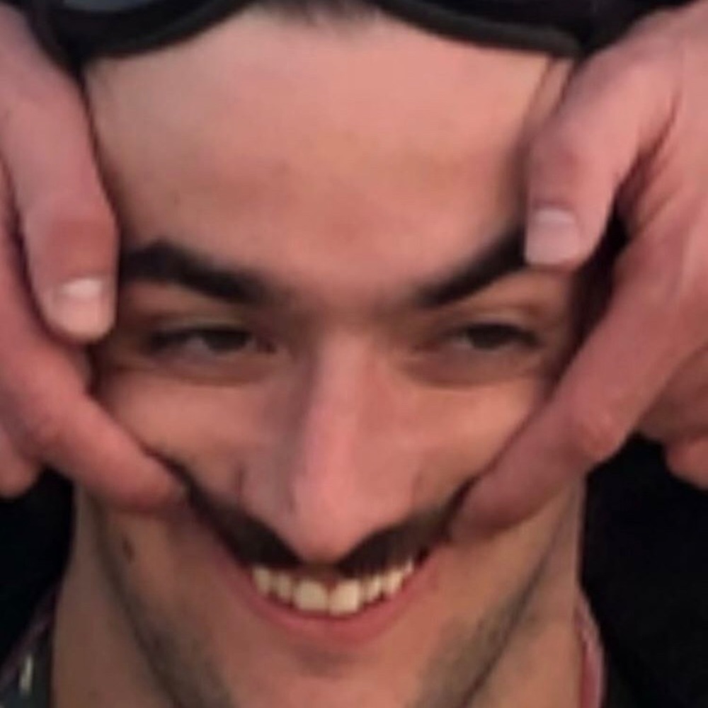 Meet your Posher, Damien